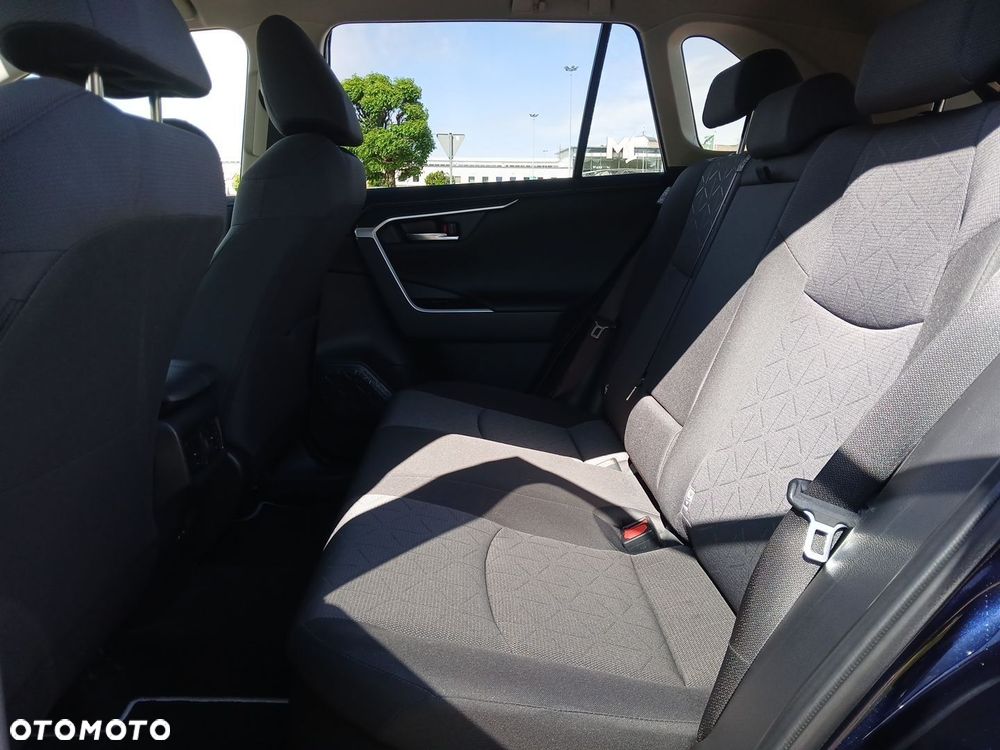 Toyota RAV4 - 15