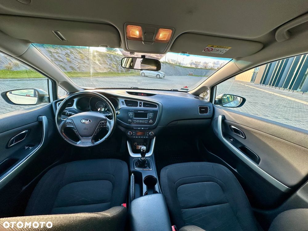 Kia Ceed Cee'd 1.6 GDI L - 7