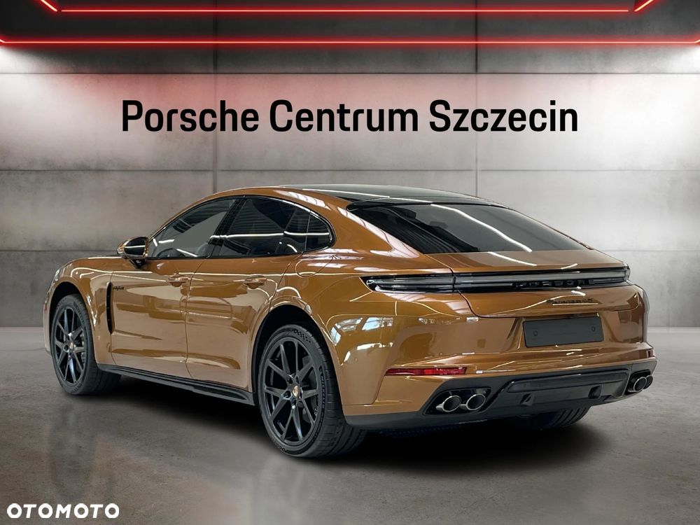 Porsche Panamera 4S E-Hybrid PHEV - 3