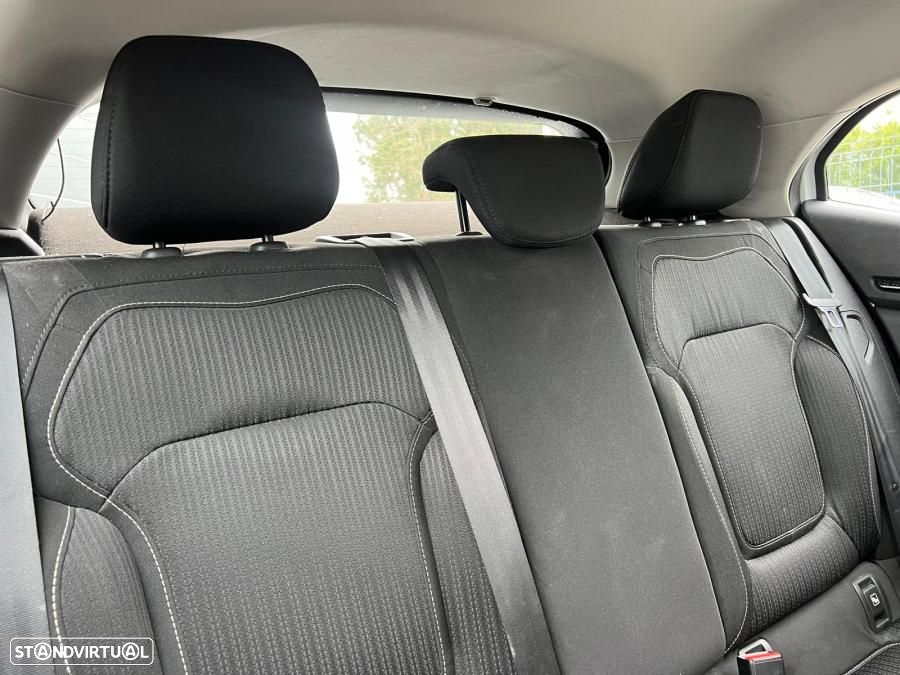 Renault Mégane 1.5 dCi Confort SS - 12