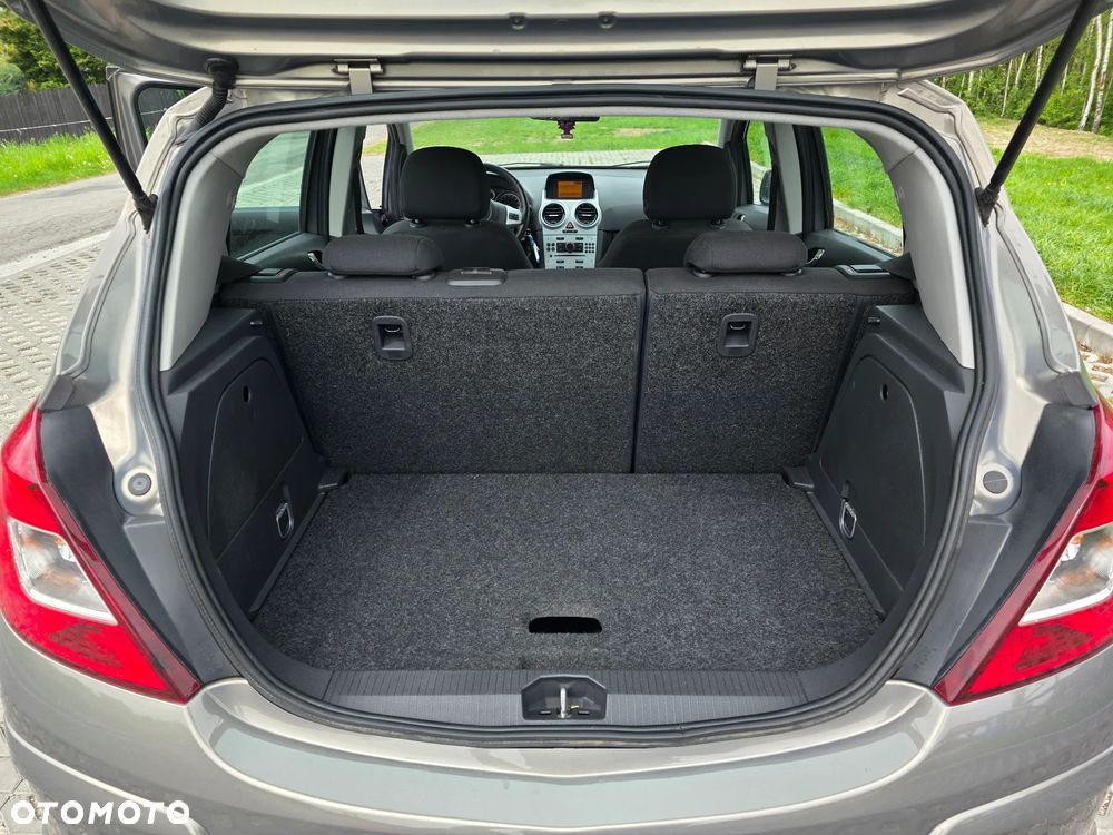 Opel Corsa 1.2 16V Enjoy - 13