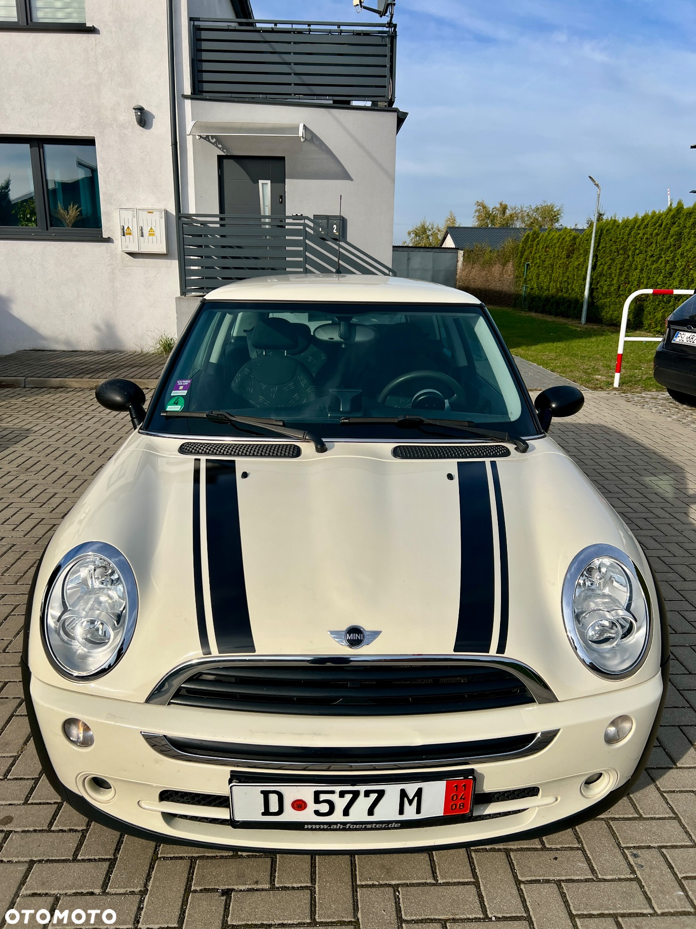 MINI ONE Standard - 9