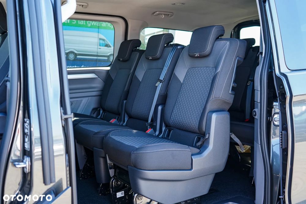 Volkswagen Caravelle - 24