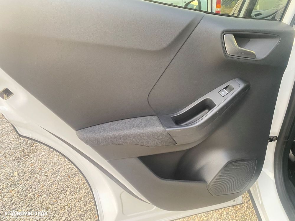 Ford Puma 1.0 EcoBoost Hybrid TITANIUM - 14