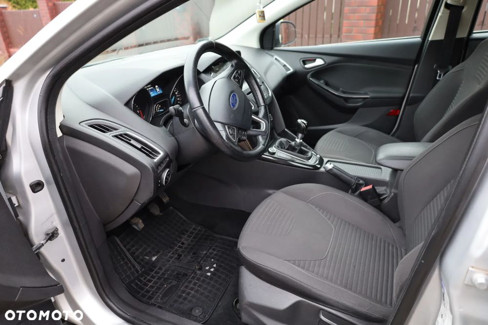 Ford Focus 1.5 TDCi Trend - 5