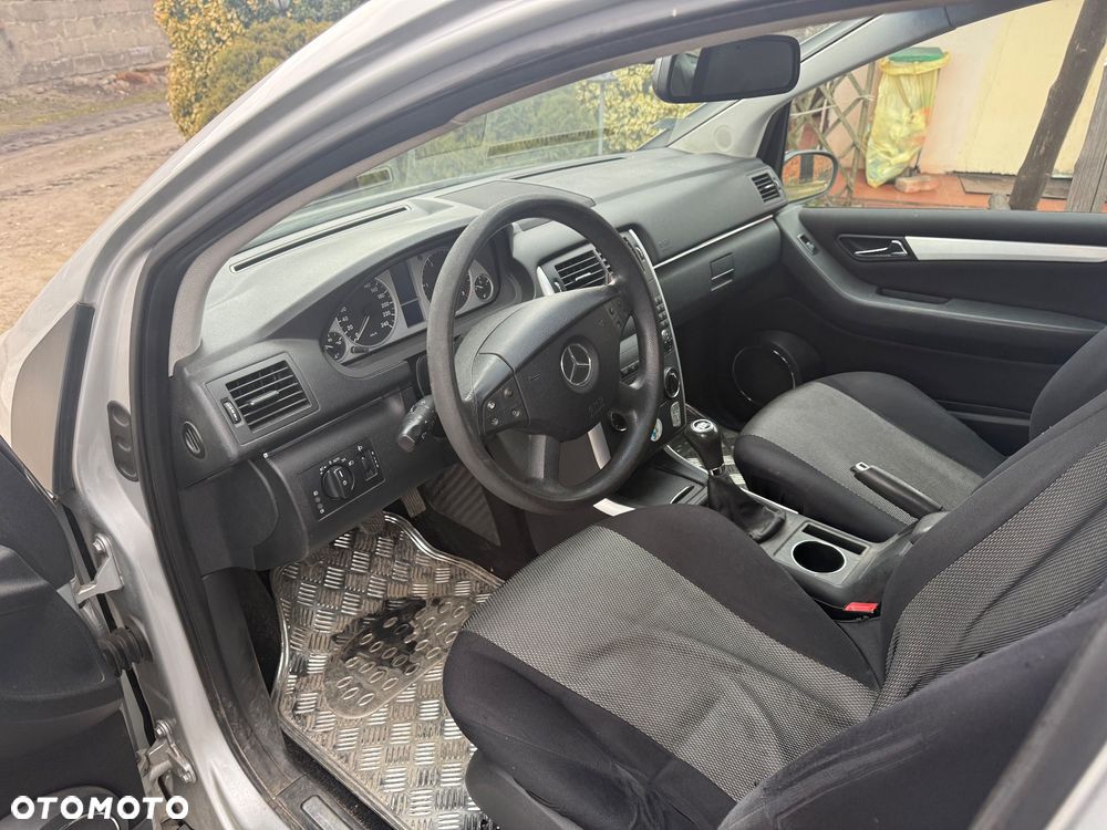 Mercedes-Benz Klasa B 180 CDI DPF - 7