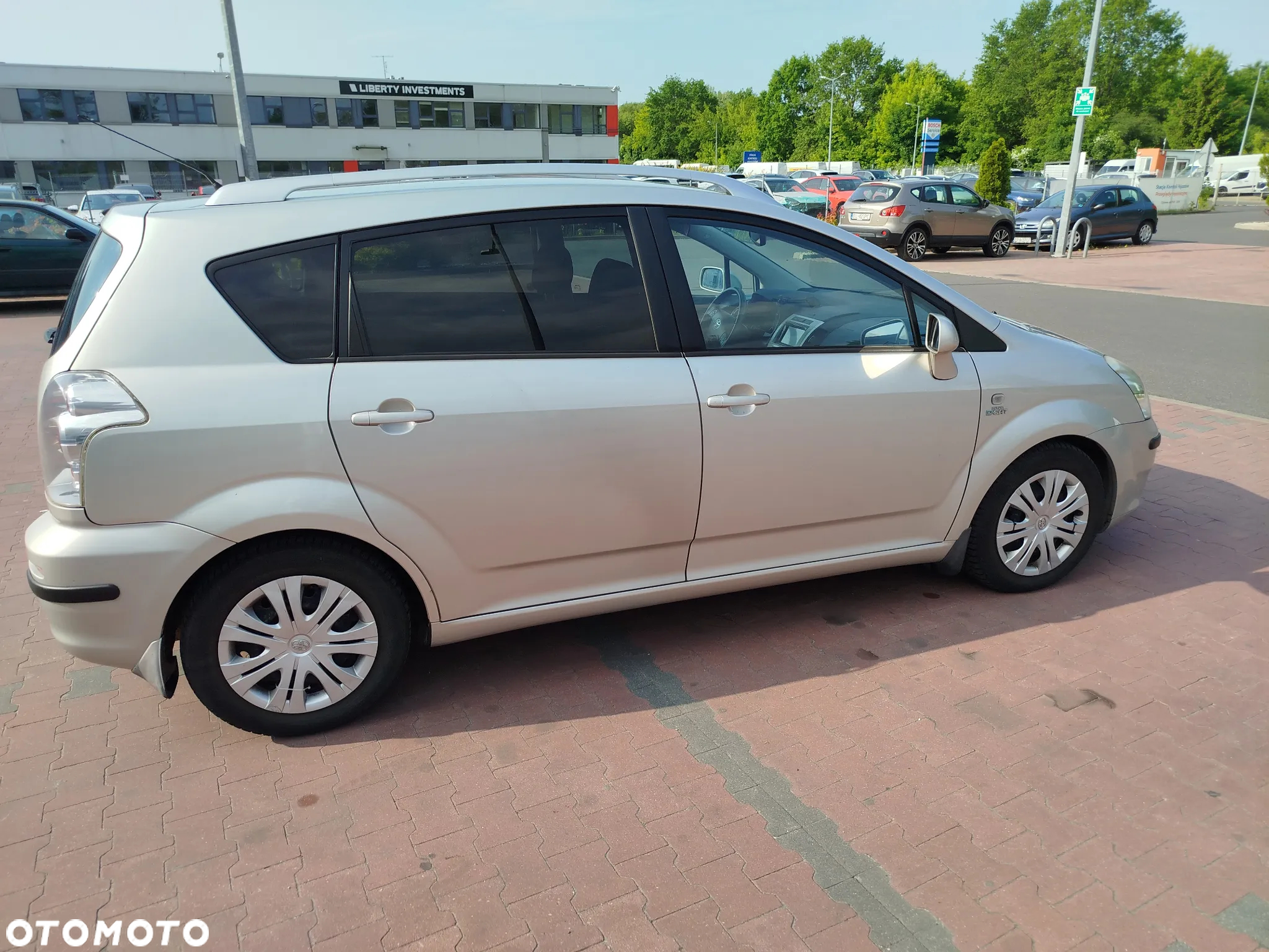 Toyota Corolla Verso 2.2 D-4D X 7os - 7