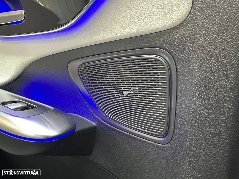 Mercedes-Benz C 300 e T 9G-TRONIC AMG Line - 26