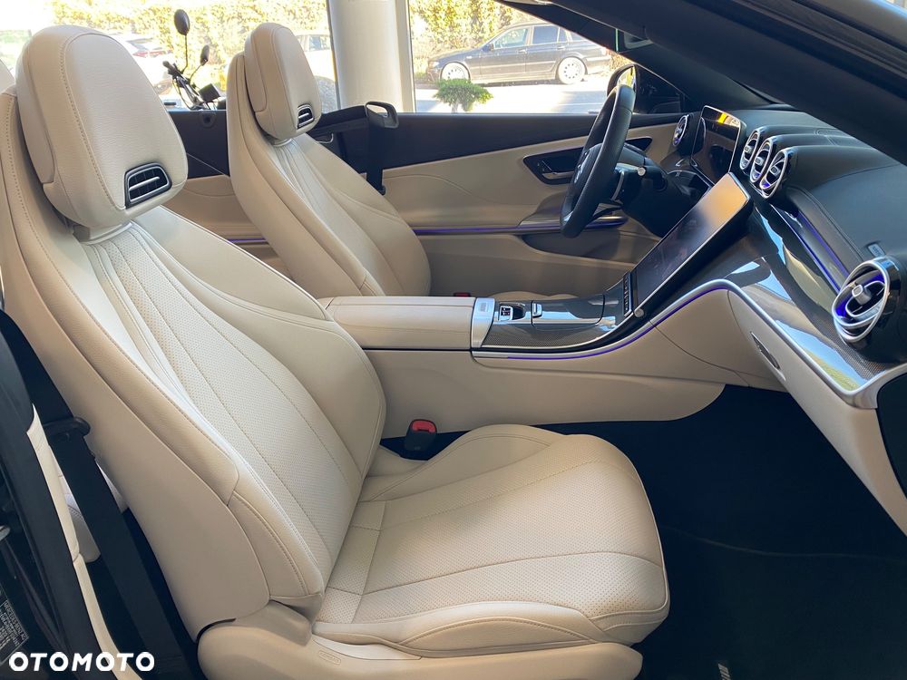 Mercedes-Benz CLE - 30