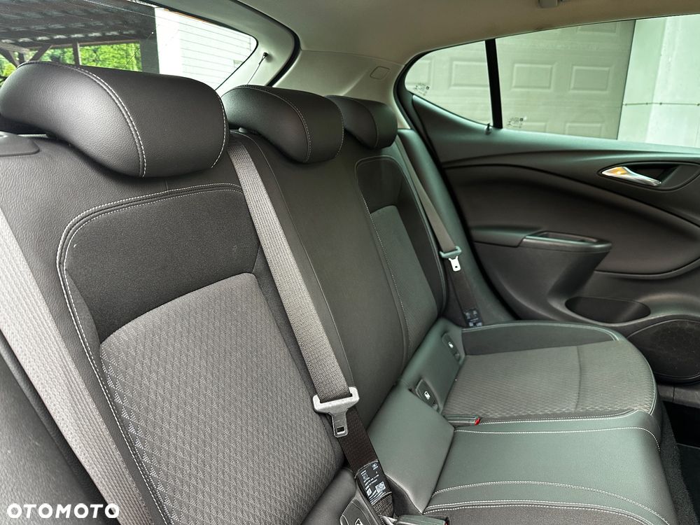 Opel Astra 1.6 D (CDTI) Automatik Innovation - 20