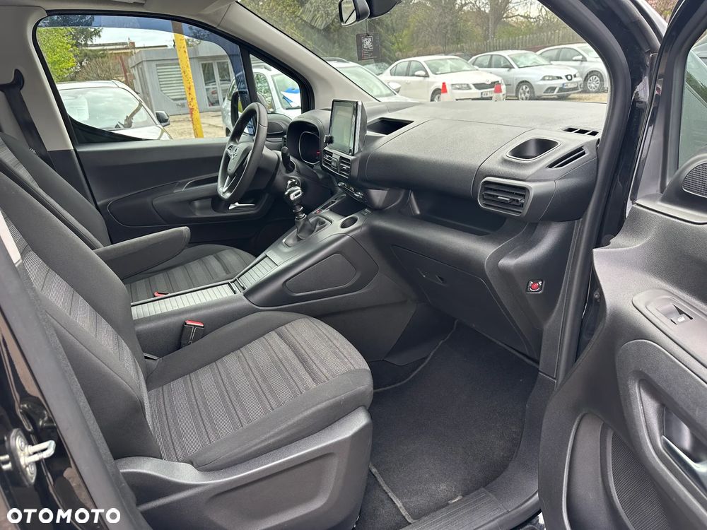 Opel Combo - 28