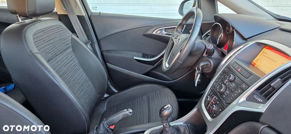 Opel Astra 1.6 ENERGY - 10