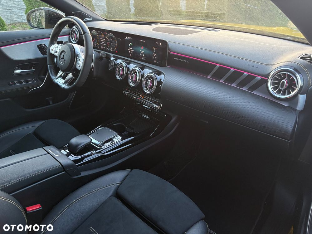 Mercedes-Benz CLA AMG 45 S 4Matic+ Shooting B AMG Speedsh 8G-DCT AMG Line Premium - 19