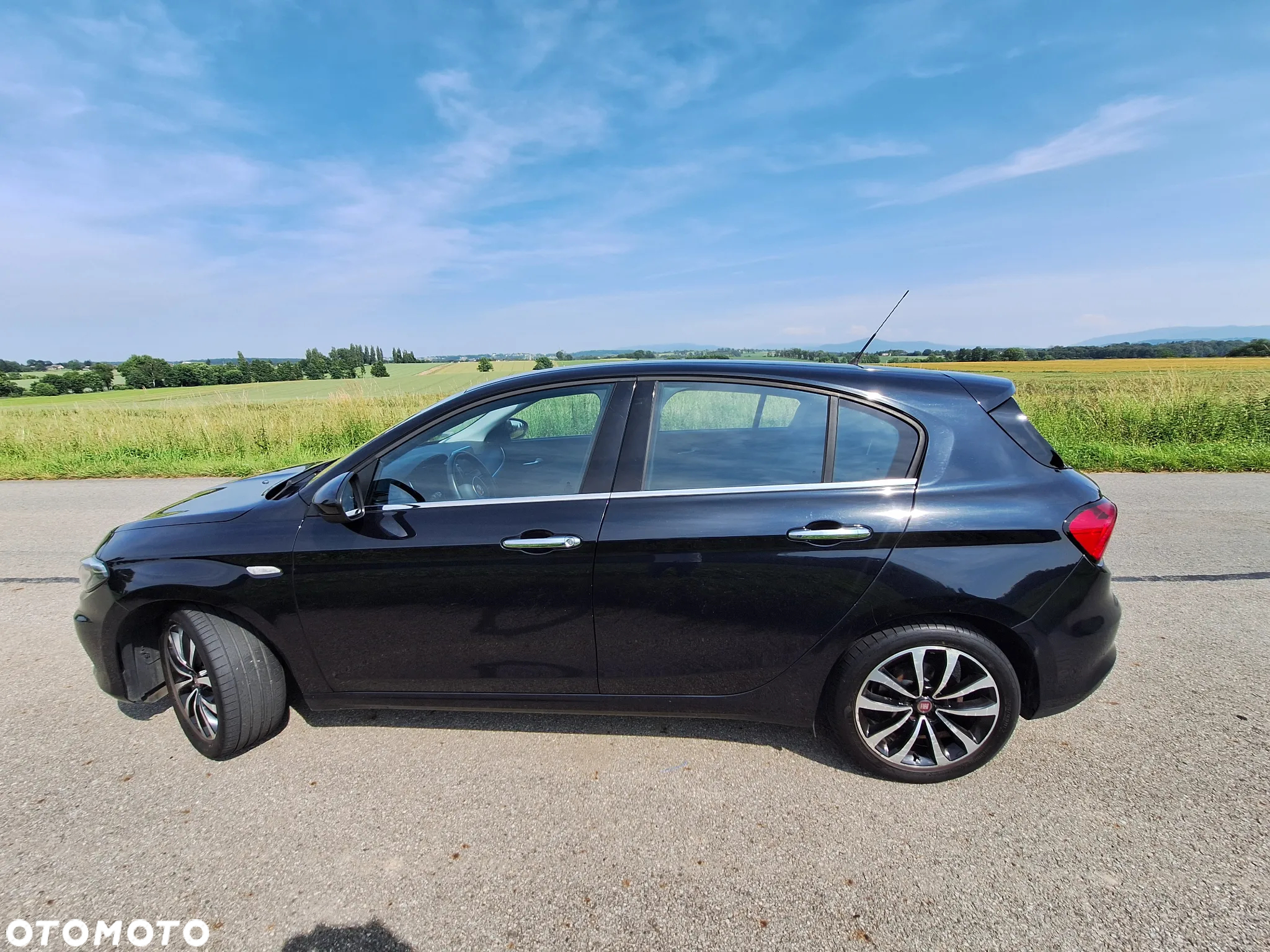 Fiat Tipo 1.6 MultiJet 16v Lounge - 12