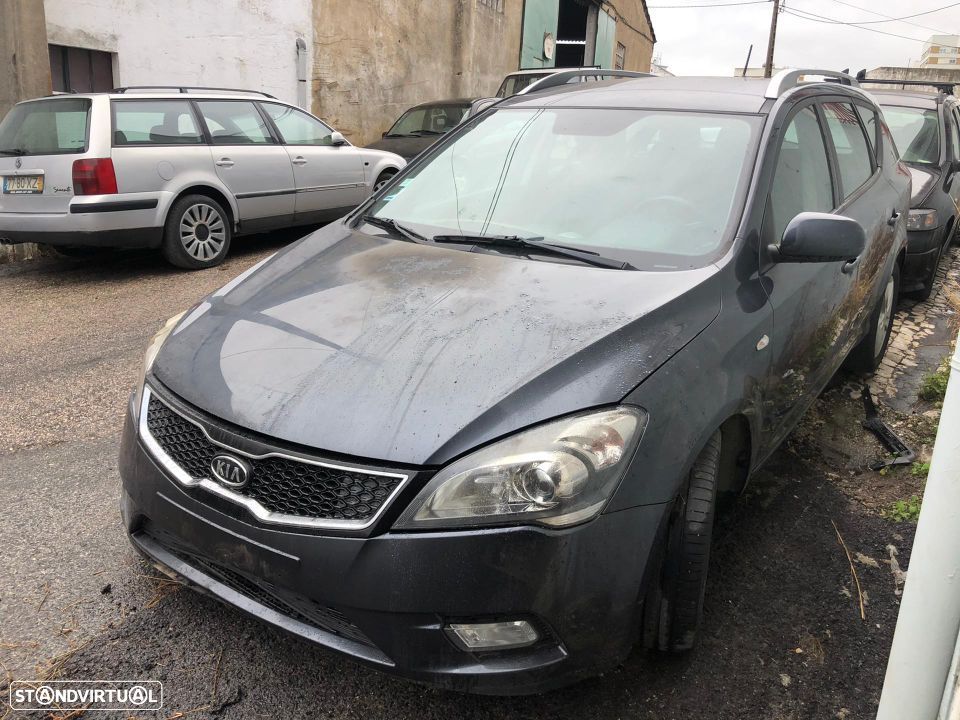 Kia Ceed 1.6 CRDI de 2013 para peças - 2