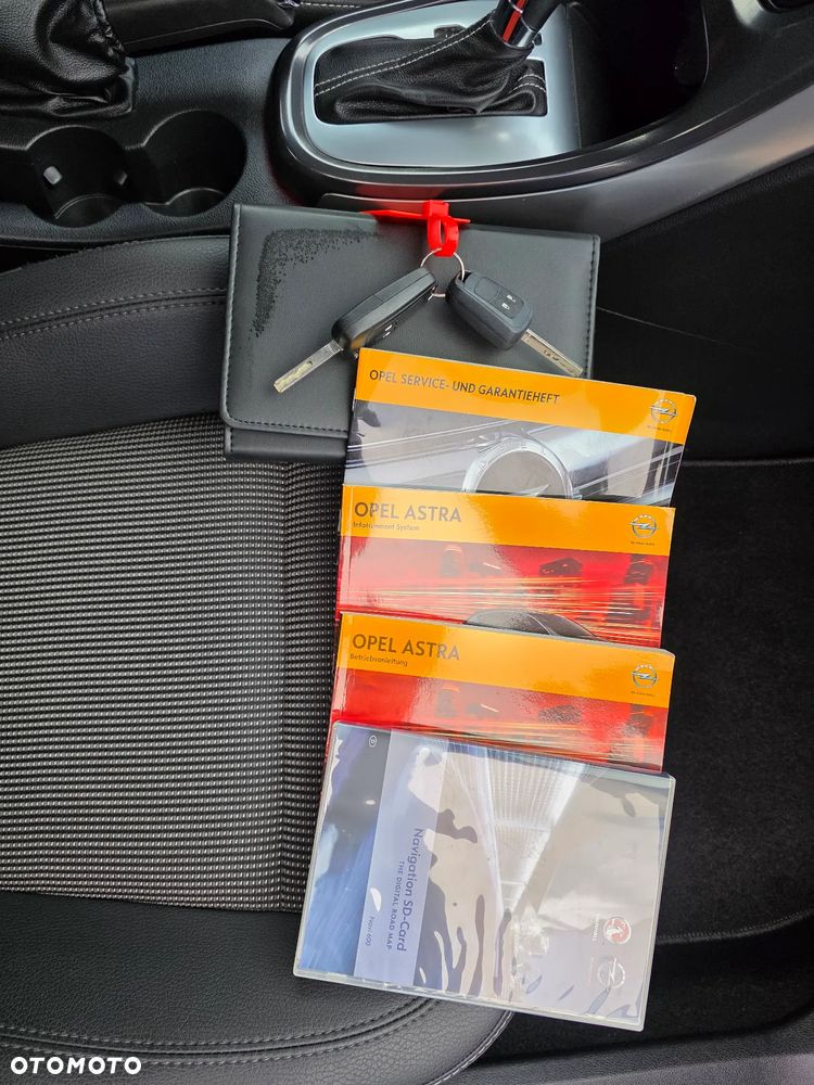 Opel Astra 1.4 Turbo Automatik Cosmo - 29