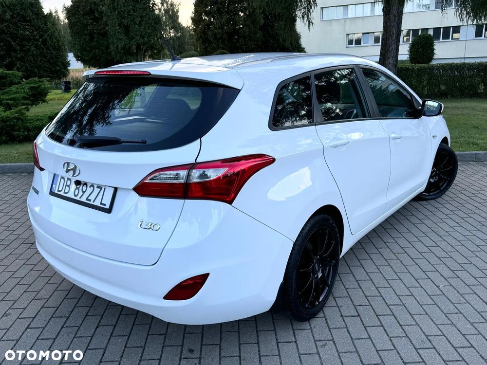 Hyundai i30 1.4 BlueDrive Comfort - 26