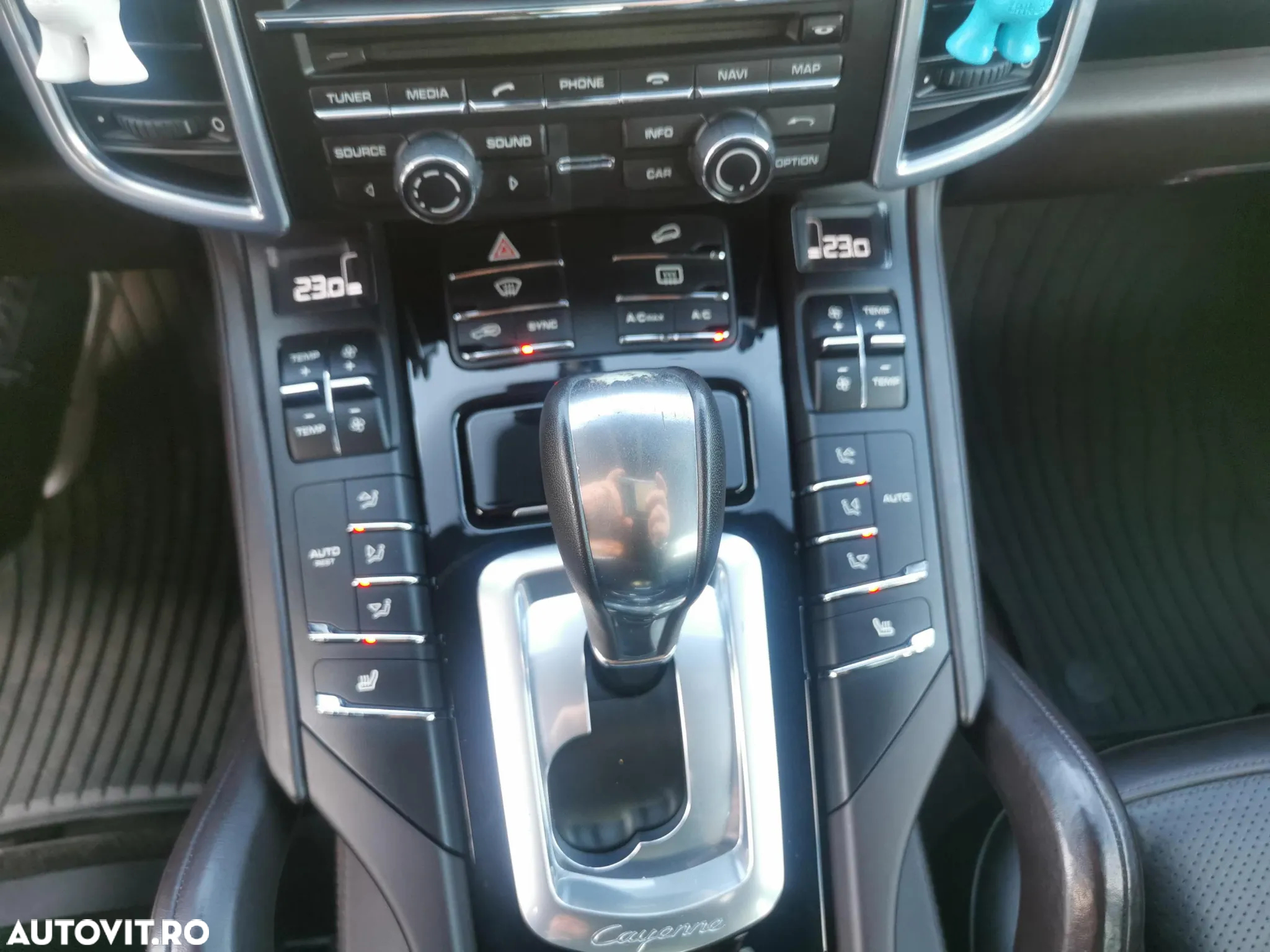 Porsche Cayenne Diesel Platinum Edition - 23