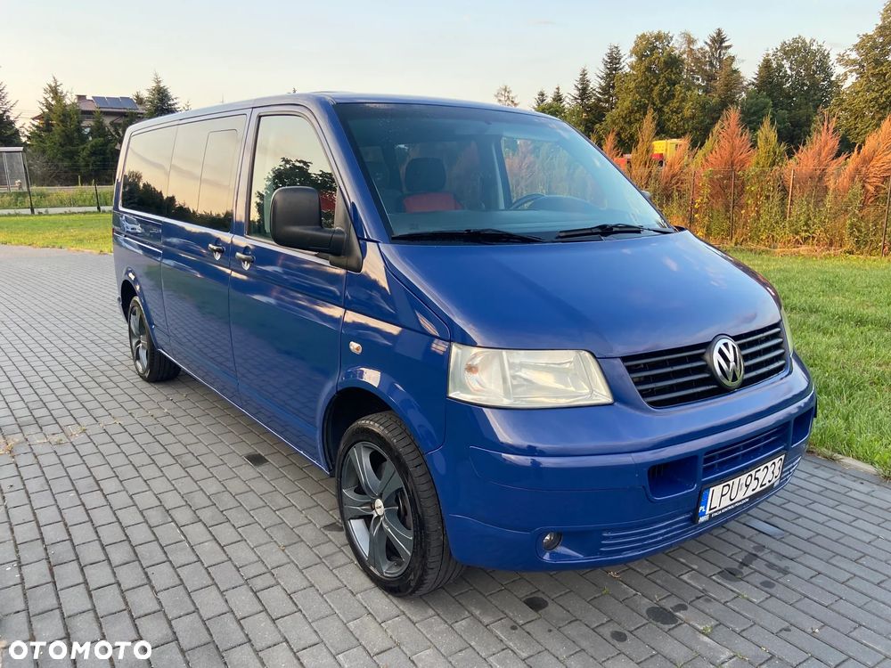 Volkswagen Caravelle - 7
