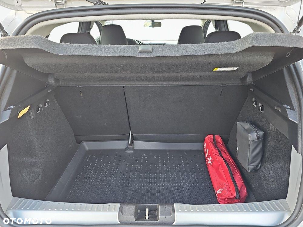 Dacia Sandero 1.0 TCe Essential - 25