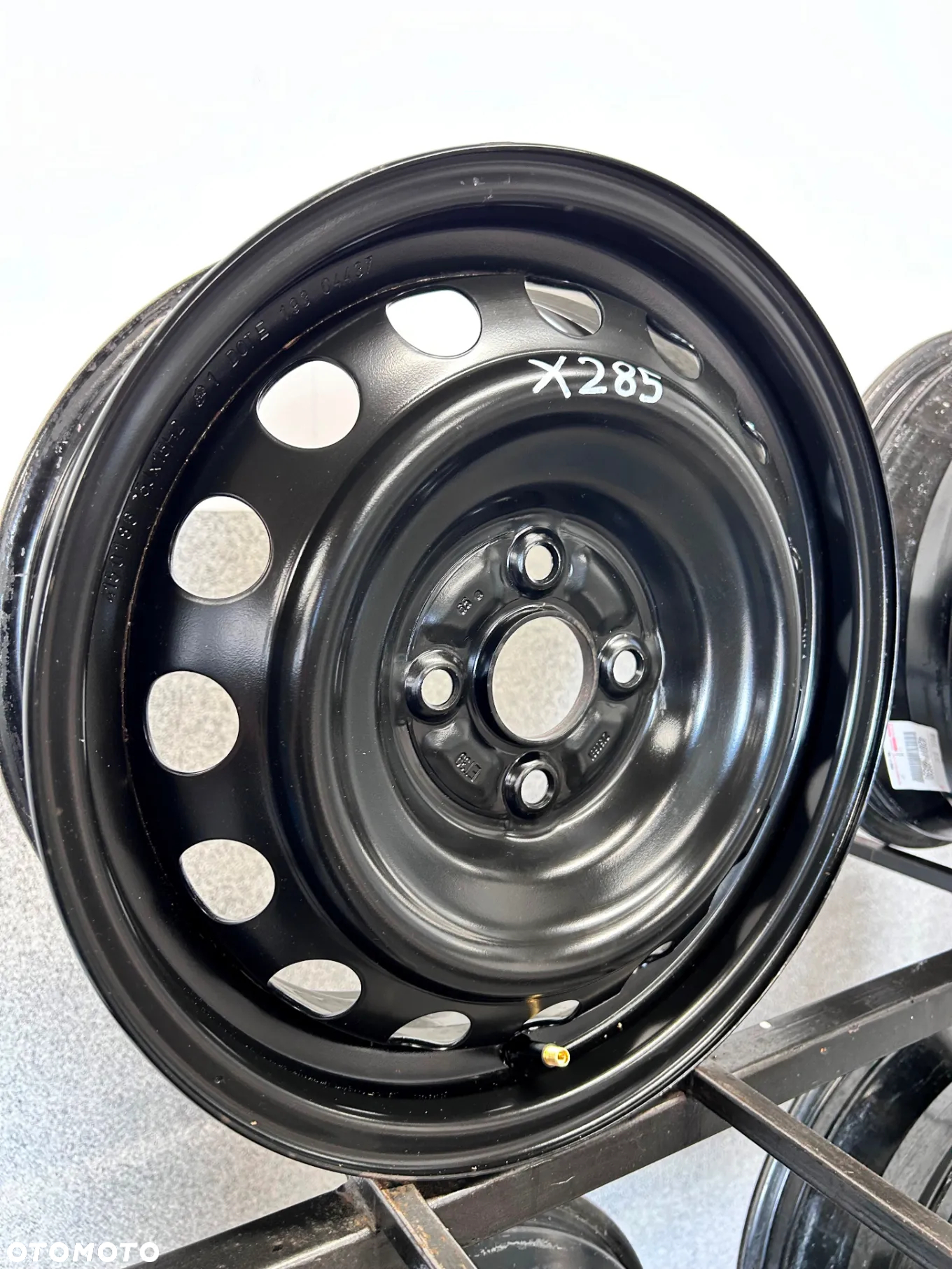 4 FELGI STAL. TOYOTA YARIS 3 III , KIA RIO 15'' 5J ET39 - 6