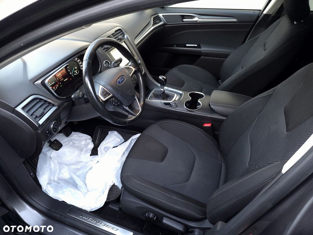 Ford Mondeo 2.0 TDCi Titanium - 9