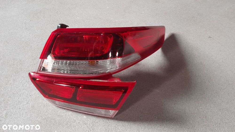 Lampy Kia Optima prawy tył - 2