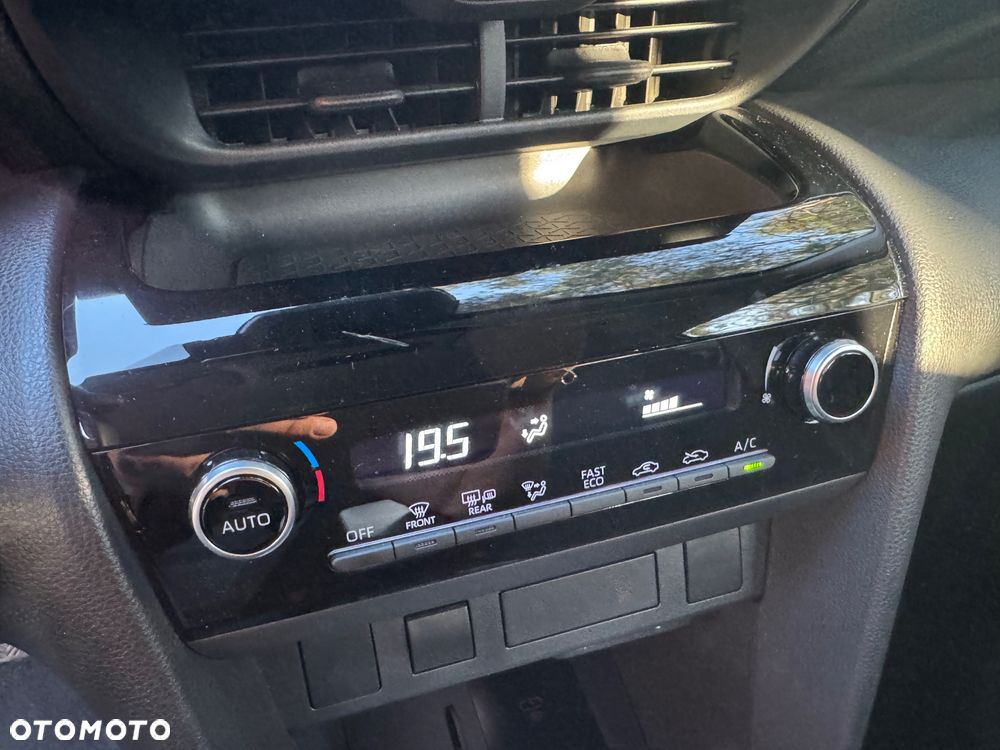 Toyota Yaris Cross Hybrid 1.5 Comfort - 19