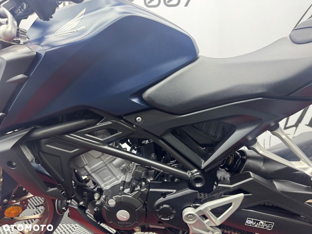 Honda CB - 14