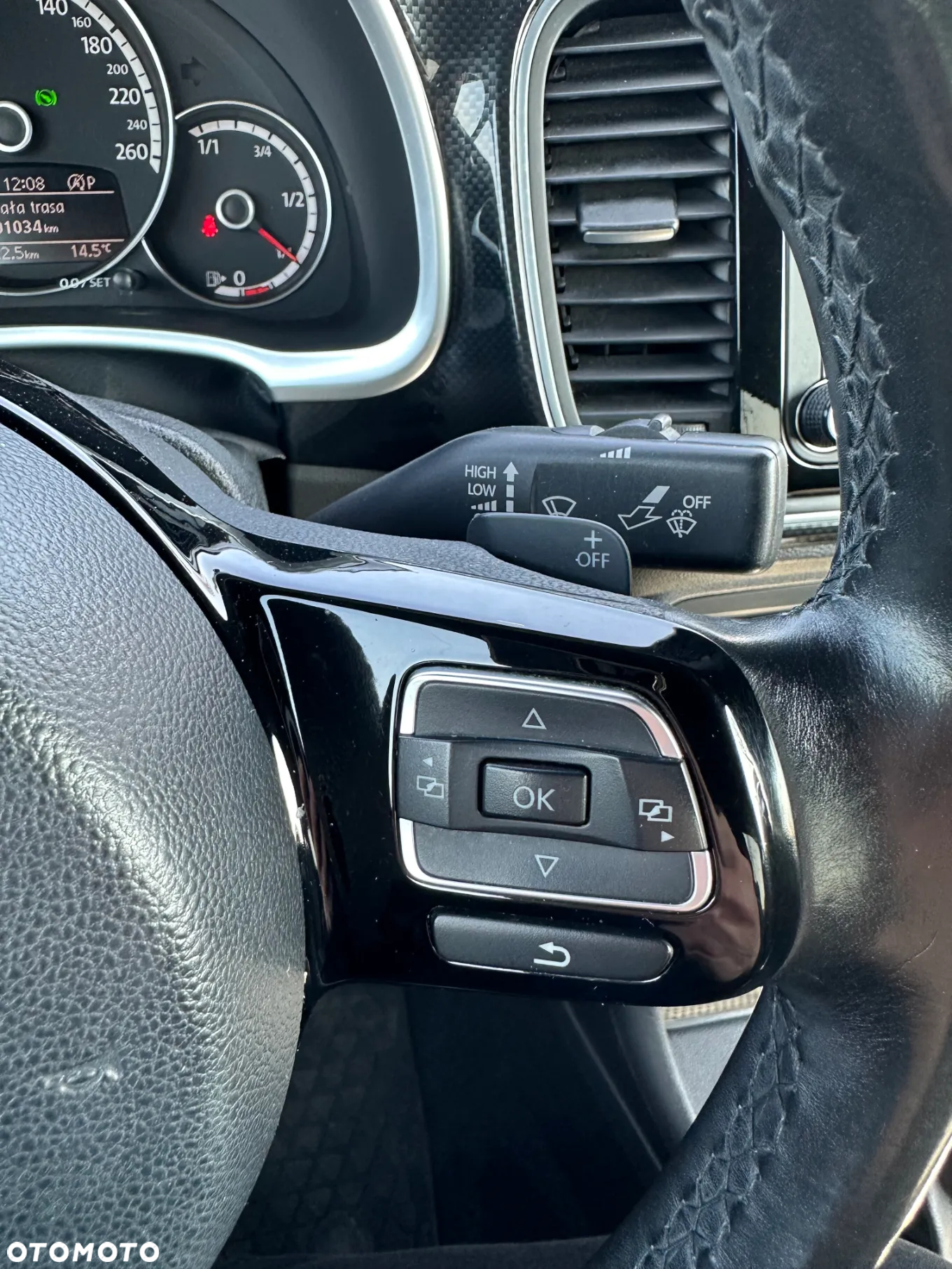 Volkswagen Beetle 1.4 TSI BMT Design DSG - 14