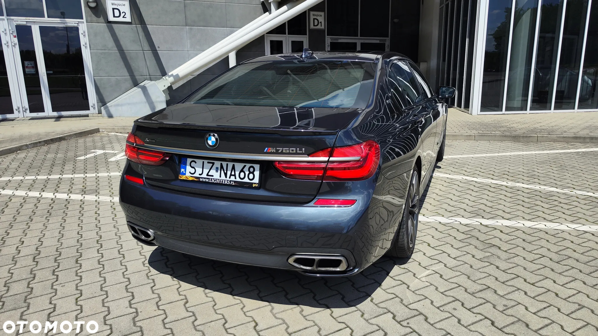 BMW Seria 7 M760Li xDrive V12 Excellence - 15