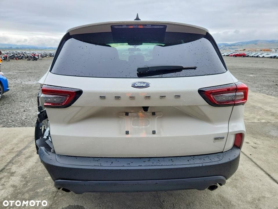Ford Escape - 6