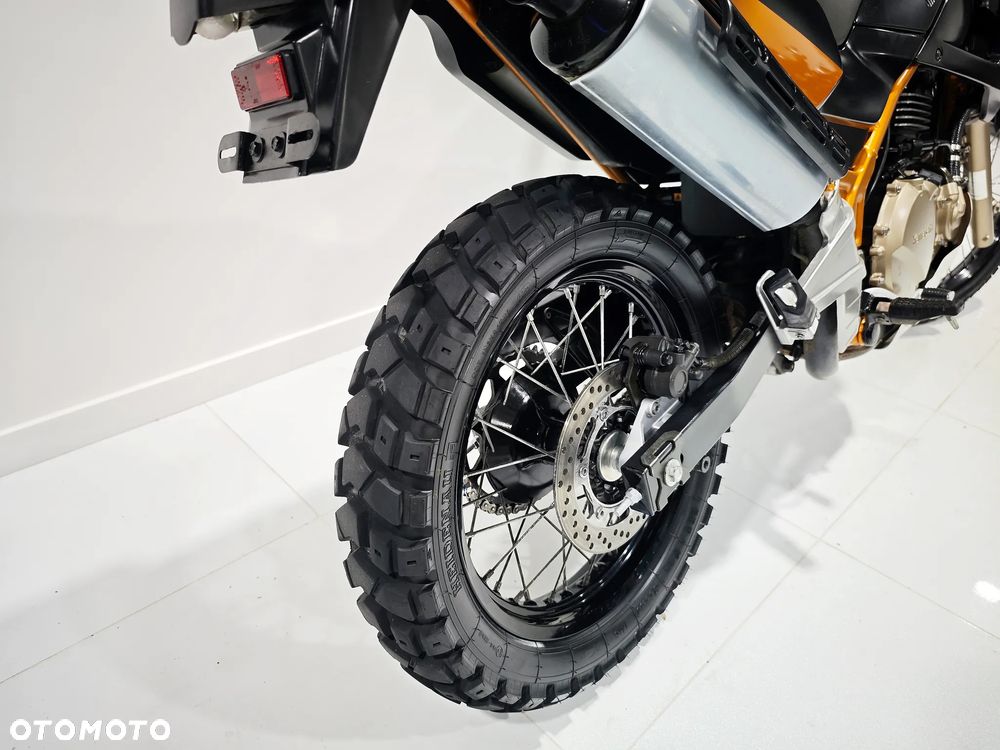 Kawasaki KLE - 11