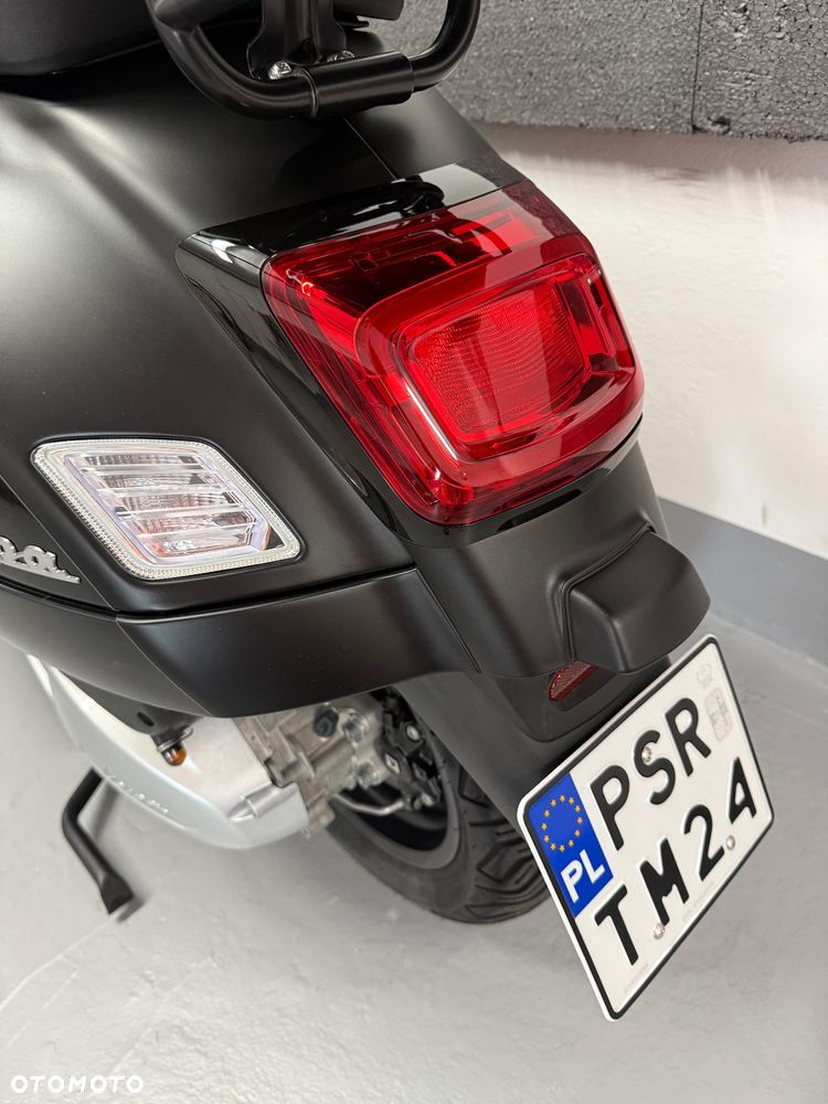 Vespa GTS - 7