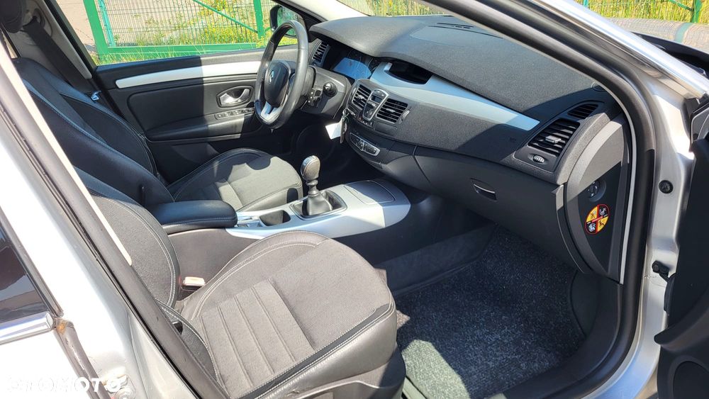 Renault Laguna 2.0 DCi FAP Expression - 5