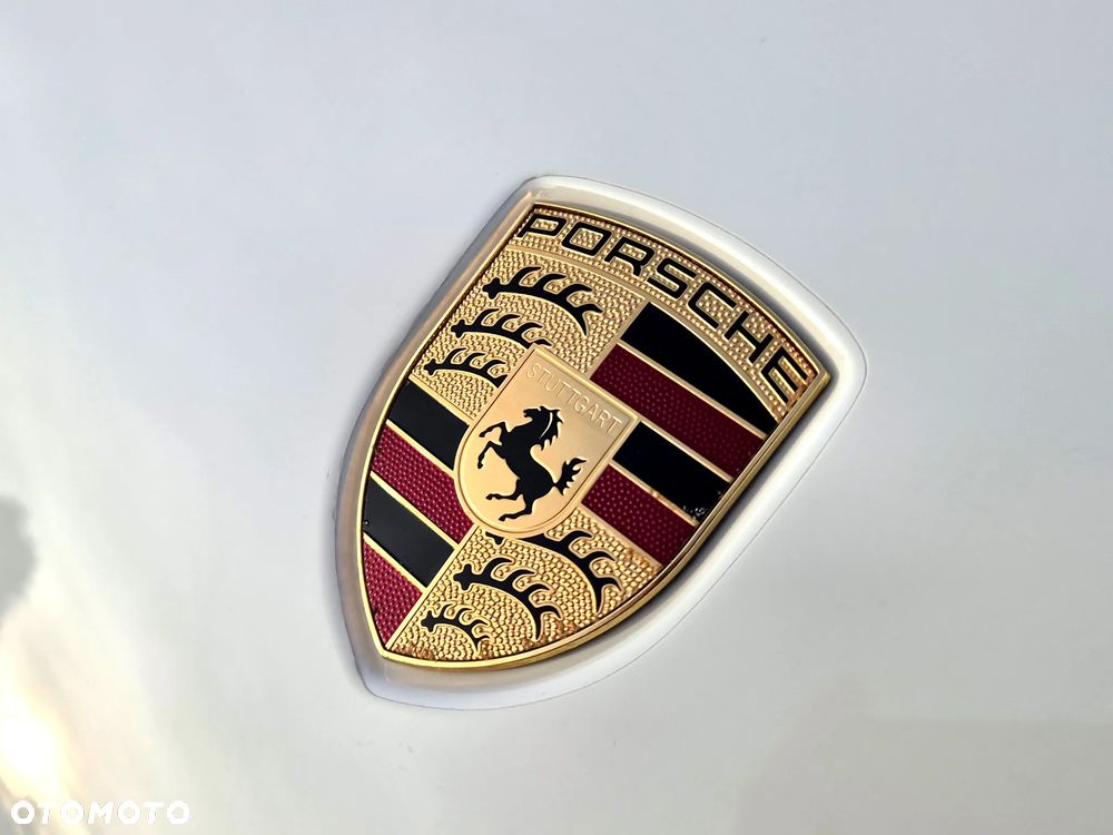 Porsche Macan Turbo - 6