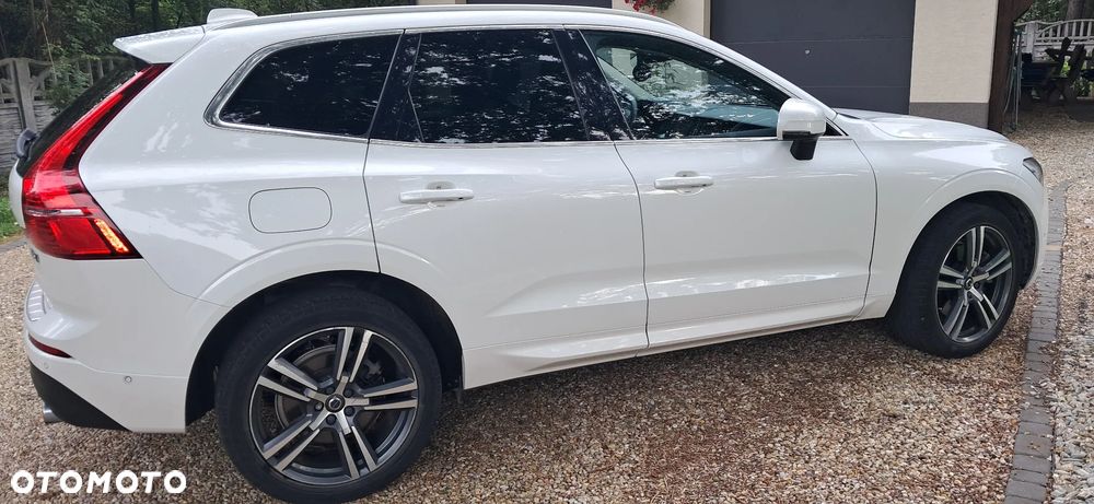 Volvo XC 60 T6 AWD Momentum - 2