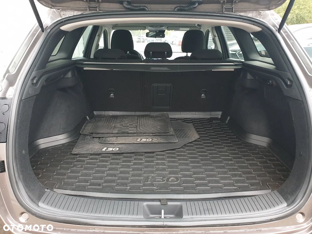 Hyundai i30 1.5 T-GDI 48V Comfort - 15