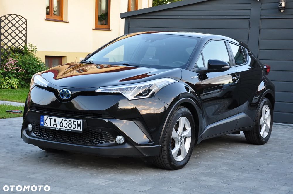 Toyota C-HR Business-Edition - 3