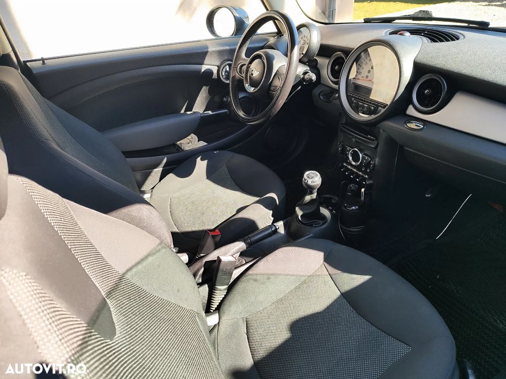 Ford Focus 1.6 TDCI DPF Titanium - 7