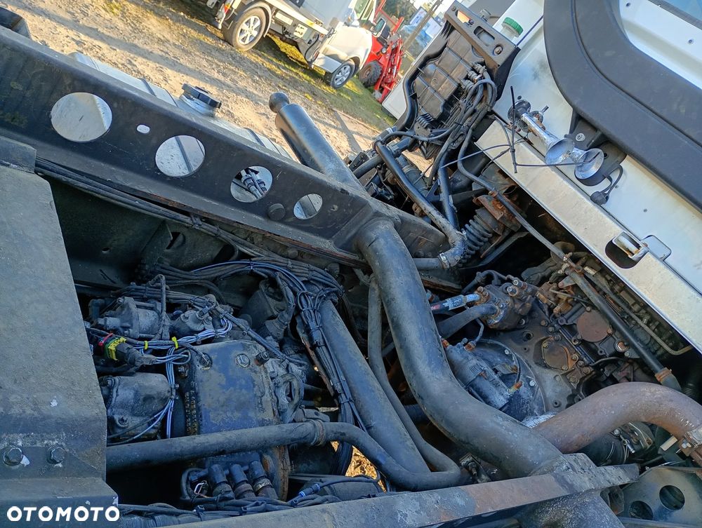 Unimog U527 4X4 530 - 8