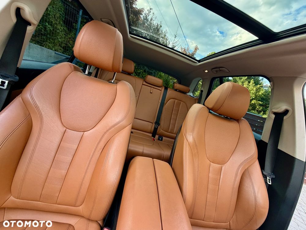 BMW X5 xDrive40i - 23