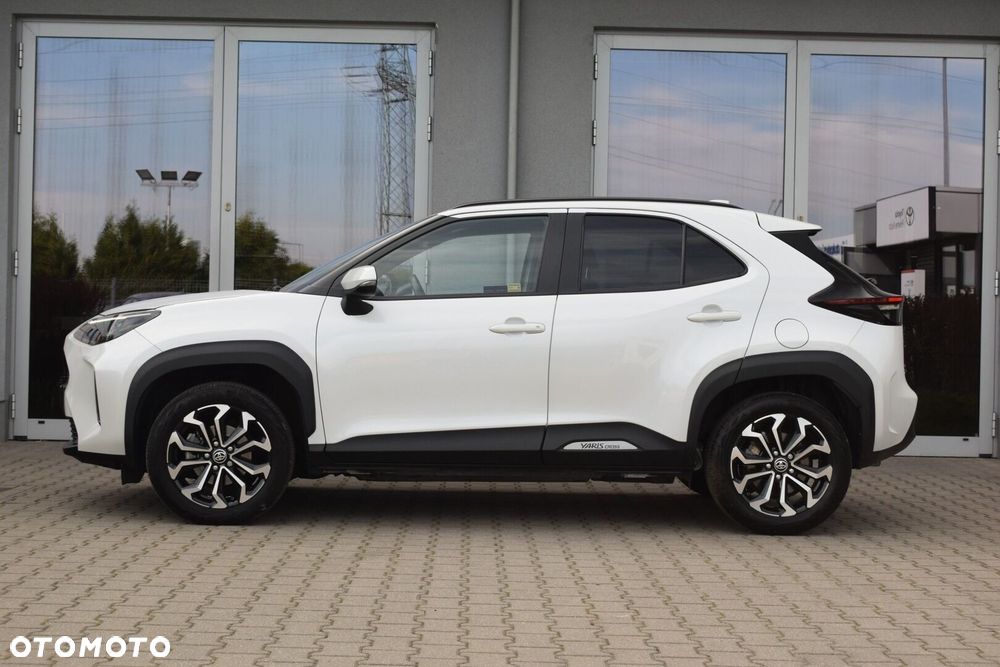 Toyota Yaris Cross 2024 photo 3