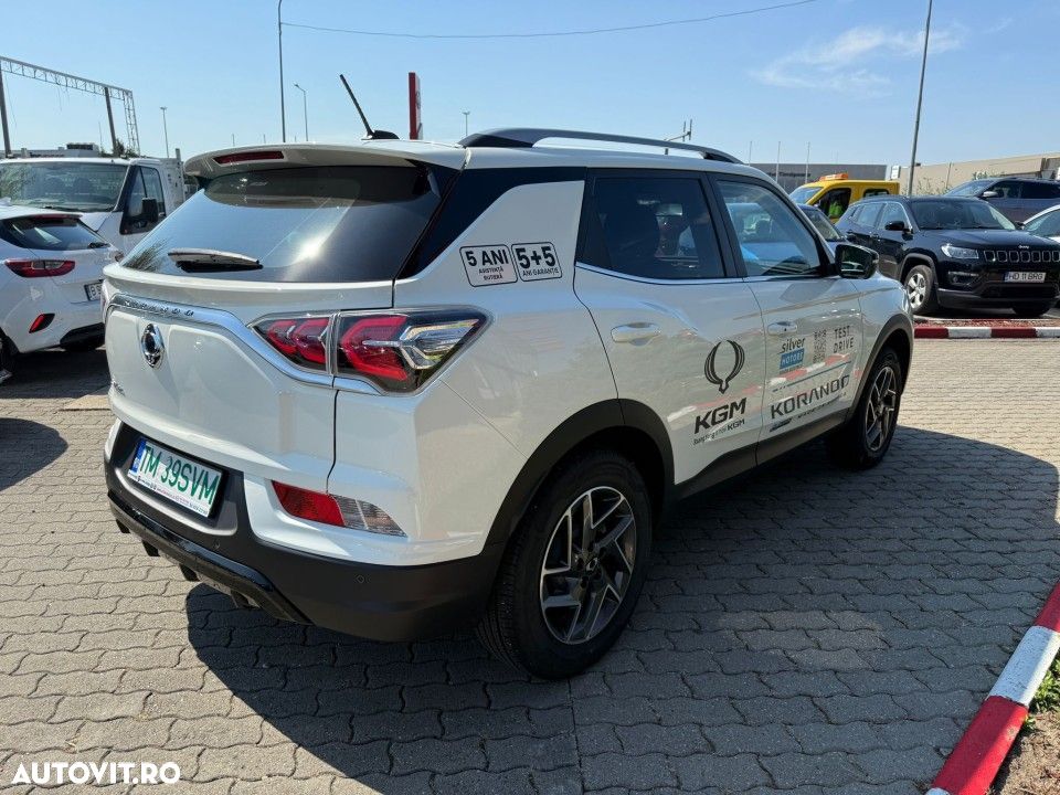 SsangYong Korando e-Motion 61.5 kW Premium - 4