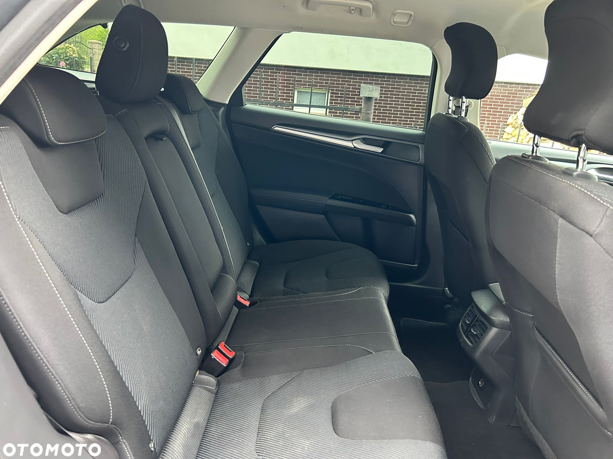 Ford Mondeo 1.5 TDCi ECOnetic Titanium - 12