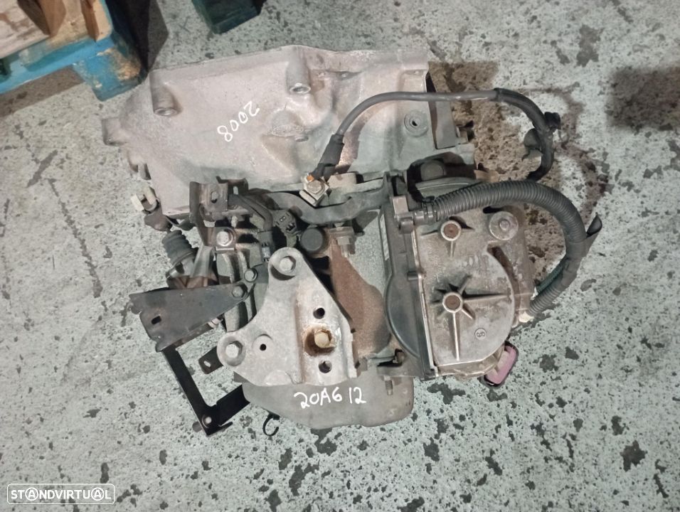 Caixa de Velocidades Automática Citroen C4 Cactus/C3/Peugeot 208/2008 1.2 12v Ref: 20A612 - 1
