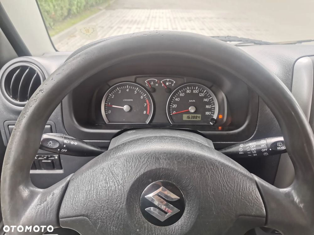 Suzuki Jimny - 8