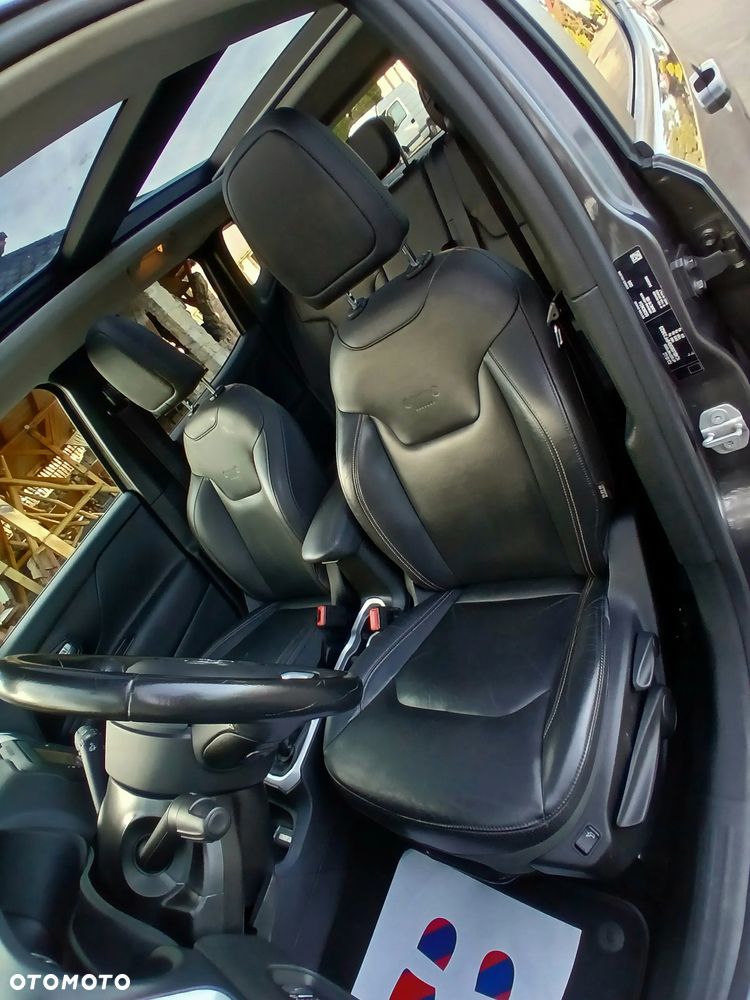 Jeep Renegade 1.4 MultiAir Limited - 17