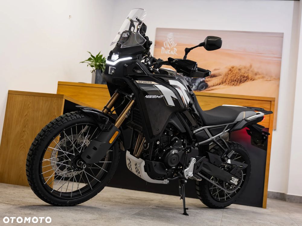 CFMoto MT - 2