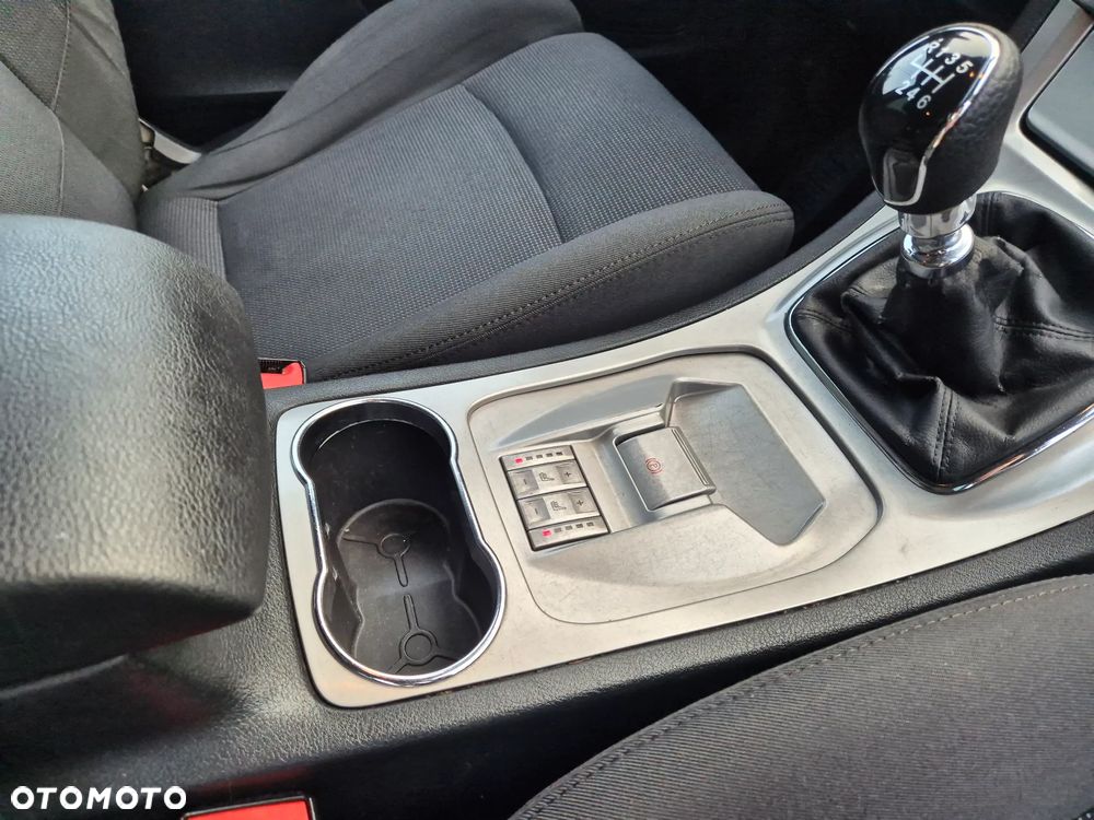 Ford S-Max 2.0 TDCi Titanium - 18